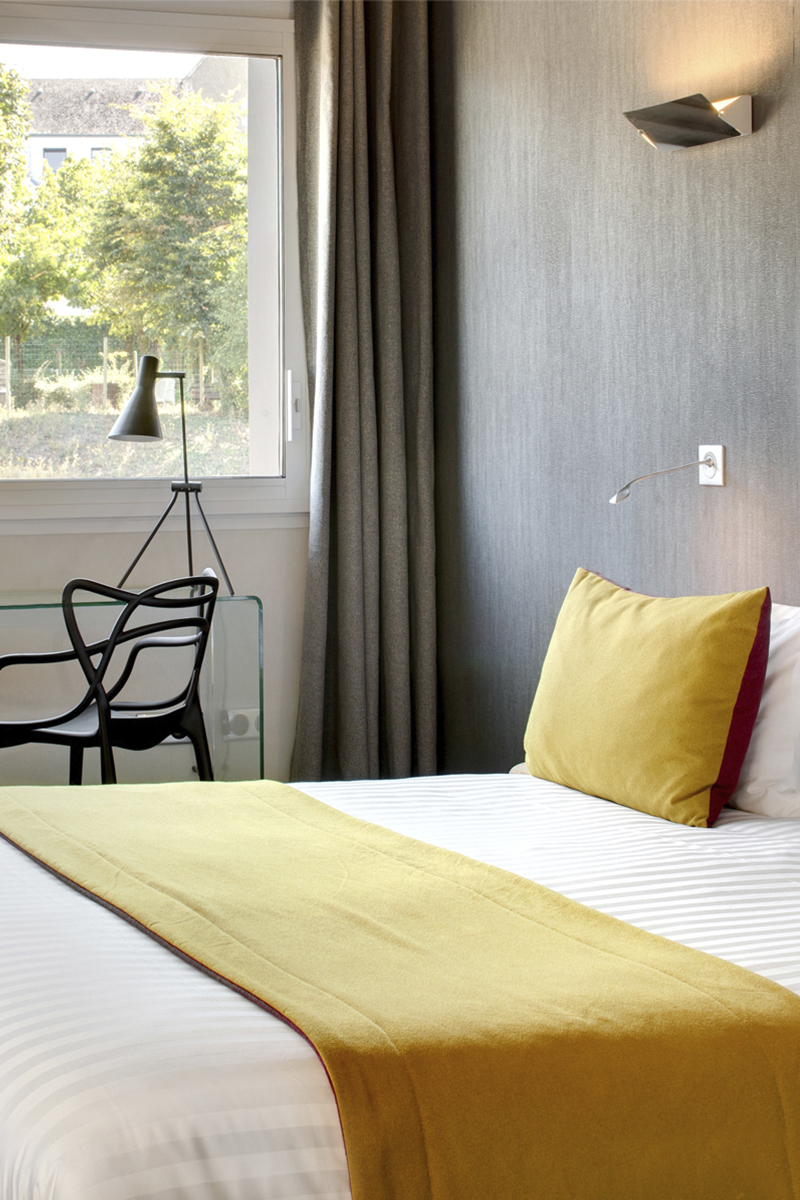 OUR HOTEL ROOMS SUITES visual data 2