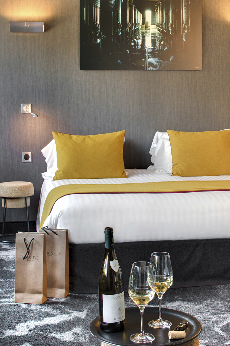 OUR HOTEL ROOMS SUITES visual data 3